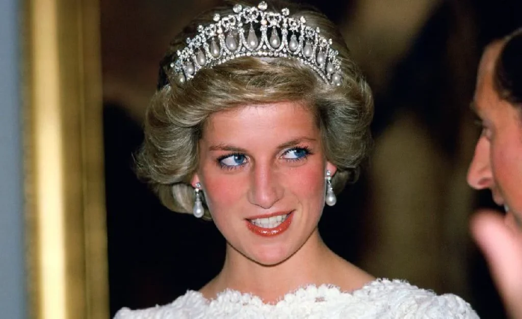 Lady Diana: La Princesa del Pueblo